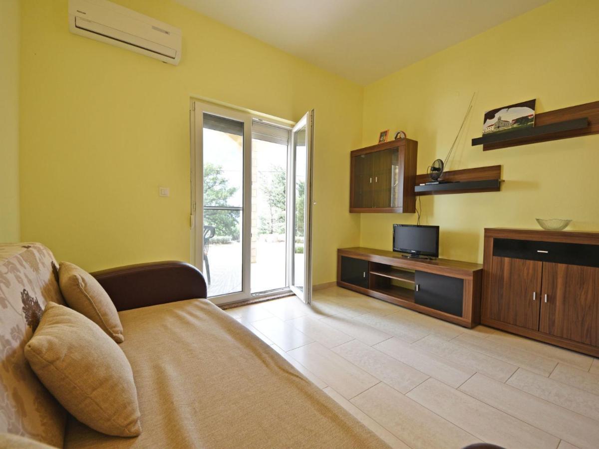 Apartment Ivan-5 By Interhome Maslenica Exterior photo